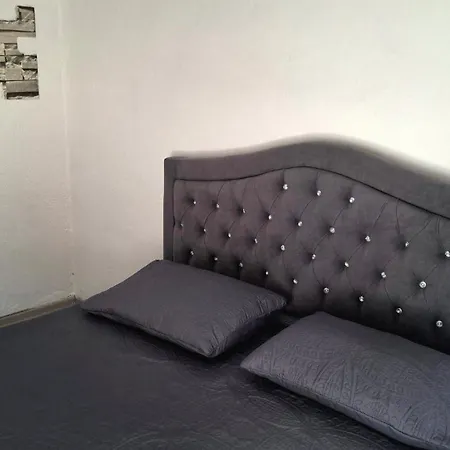 Apartment Sweet *