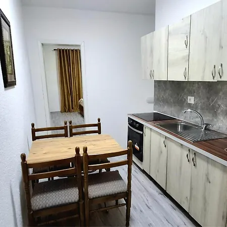 Apartment Sweet *