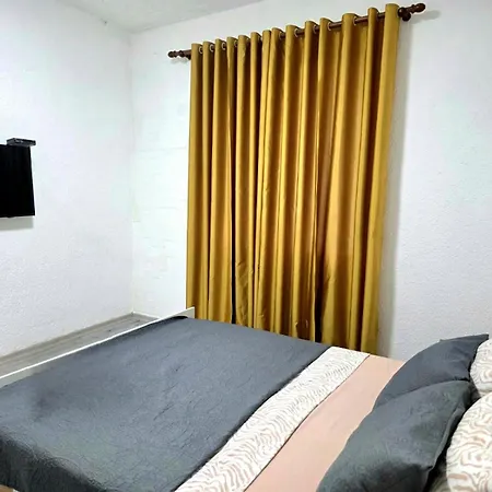 Sweet Apartment *